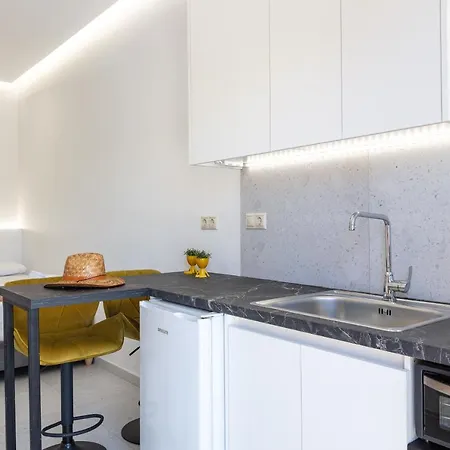 Apartman Glaros Pánormosz