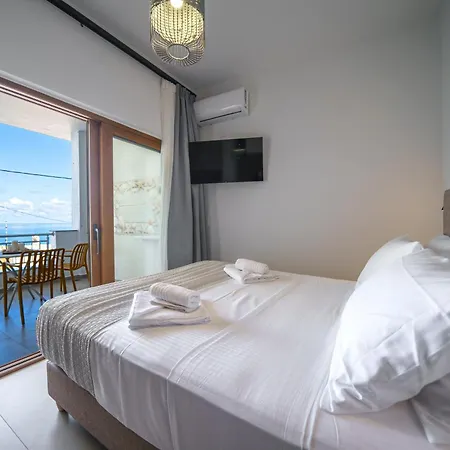 Apartman Glaros *