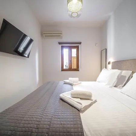 Apartman Glaros *