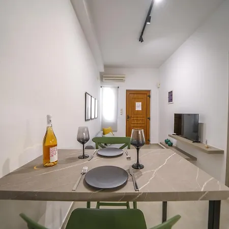 Glaros Apartman